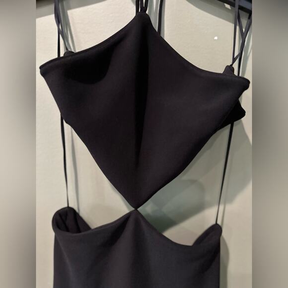 Bec & Bridge Iris Cut-Out Halter A-Line Midi-Dress - Picture 8 of 10